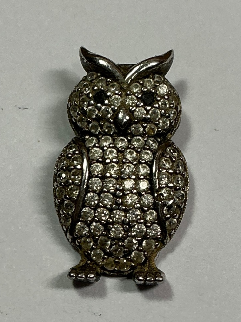 Sterling Silver Owl 🦉 Pendant with clear stones. 7/8 inches long